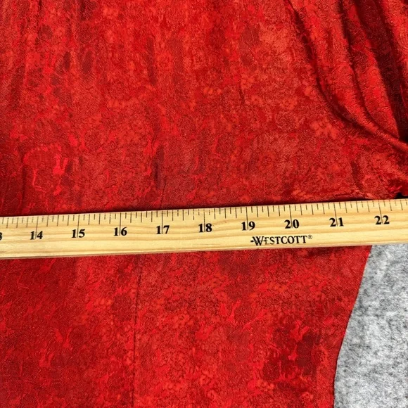 Asian Inspired 100% Silk Red Top Embroidered Hem XXL Festival Lightweight Chic - Picture 13 of 16